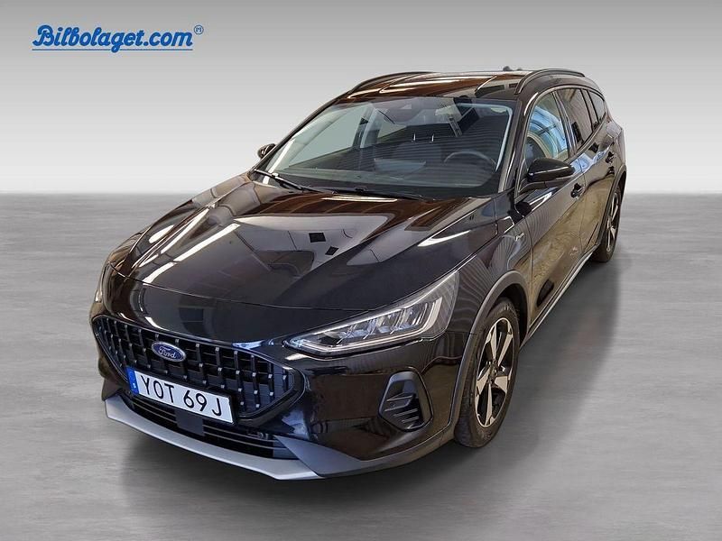 Svart Begagnad 2024 Ford Focus Active Kombi | 288 000 kr (Lite dyr) - Bild 1/4