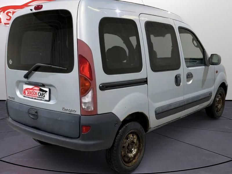 Begagnad Renault Kangoo 75 HK (55 kW) 2000 Ljusgrå Minibuss