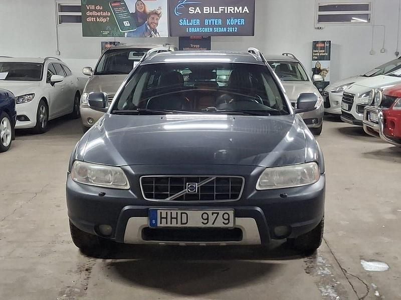 Grå Begagnad 2007 Volvo XC70 Summum Kombi | 39 900 kr (Marknadspris) - Bild 1/4
