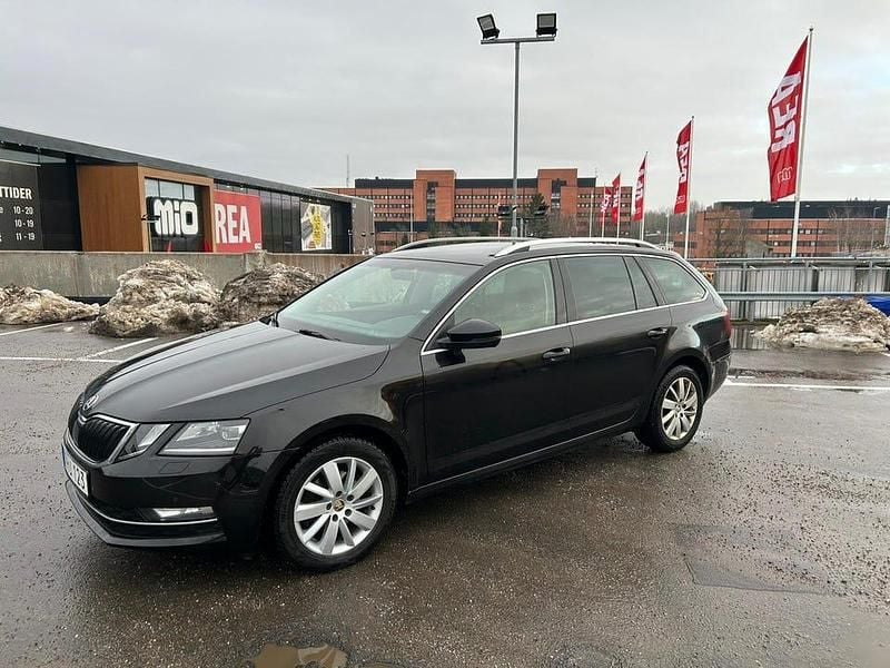Begagnad Skoda Octavia 130 HK (95 kW) 2019 Kombi