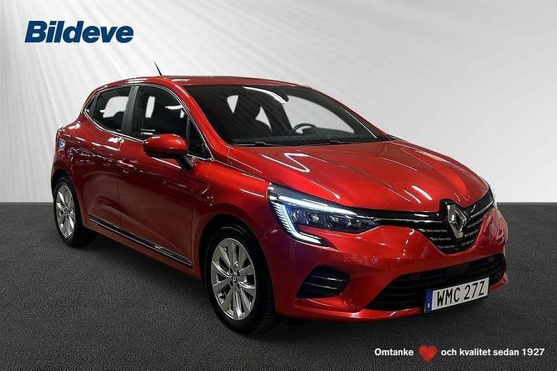 Röd Begagnad 2022 Renault Clio V Intens Halvkombi | 179 900 kr (Dyr) - Bild 1/4