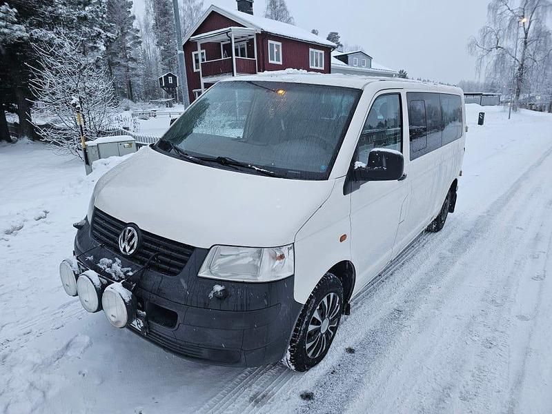 Begagnad 2008 VW Caravelle Minibuss | 71 000 kr (Bra pris) - Bild 1/4
