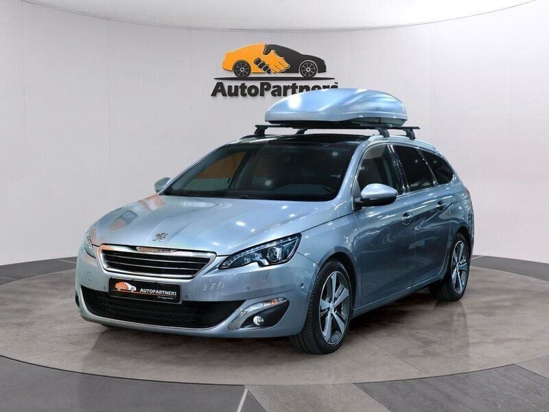 Grå Begagnad 2014 Peugeot 308 Allure Kombi | 128 500 kr (Marknadspris) - Bild 1/4