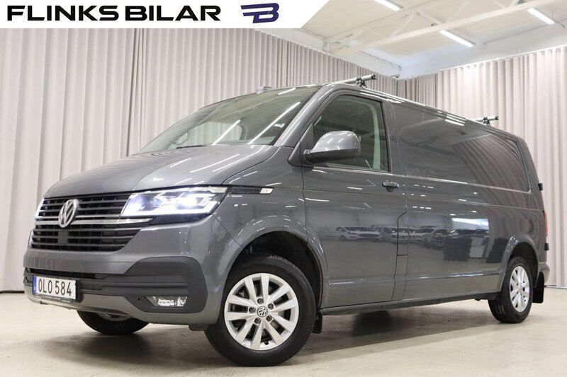 Grå (indiumgrå metallic) Begagnad 2022 VW T6.1 Van | 399 900 kr (Marknadspris) - Bild 1/4