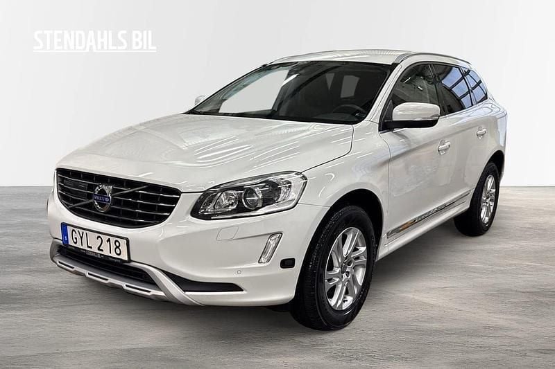 Vit Begagnad 2016 Volvo XC60 Business Edition SUV | 249 000 kr (Marknadspris) - Bild 1/4