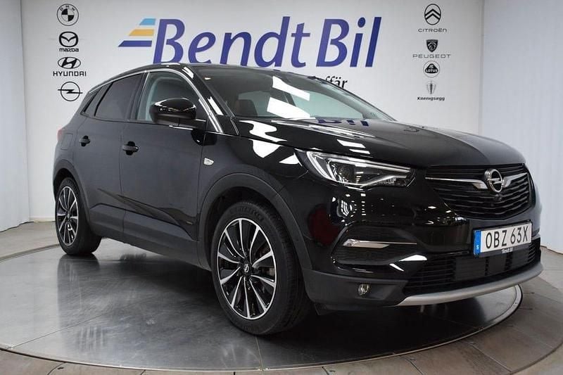 Svart Begagnad 2021 Opel Grandland X Ultimate SUV | 234 800 kr - Bild 1/3
