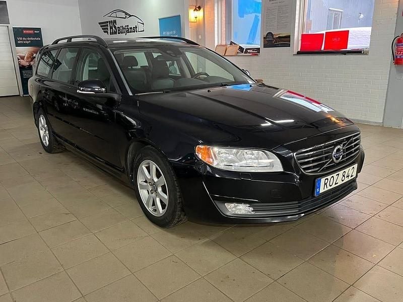 Begagnad Volvo V70 Kinetic 116 HK (85 kW) 2014 Svart Kombi
