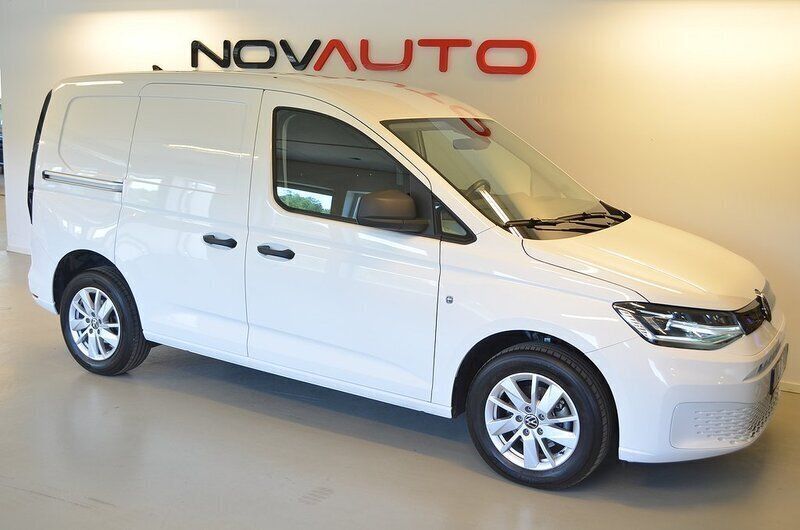 Vit Begagnad 2021 VW Caddy Minibuss | 309 000 kr - Bild 1/4