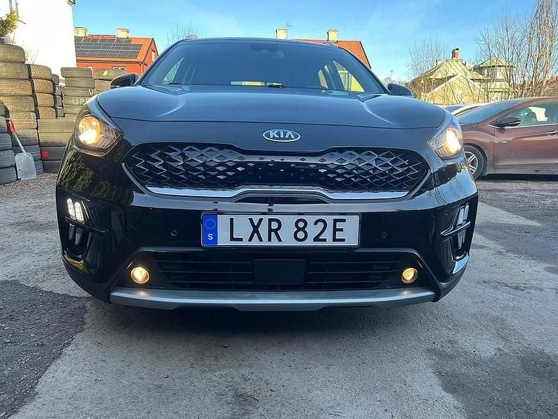 Begagnad Kia Niro Advance 141 HK (103 kW) 2020 Svart SUV