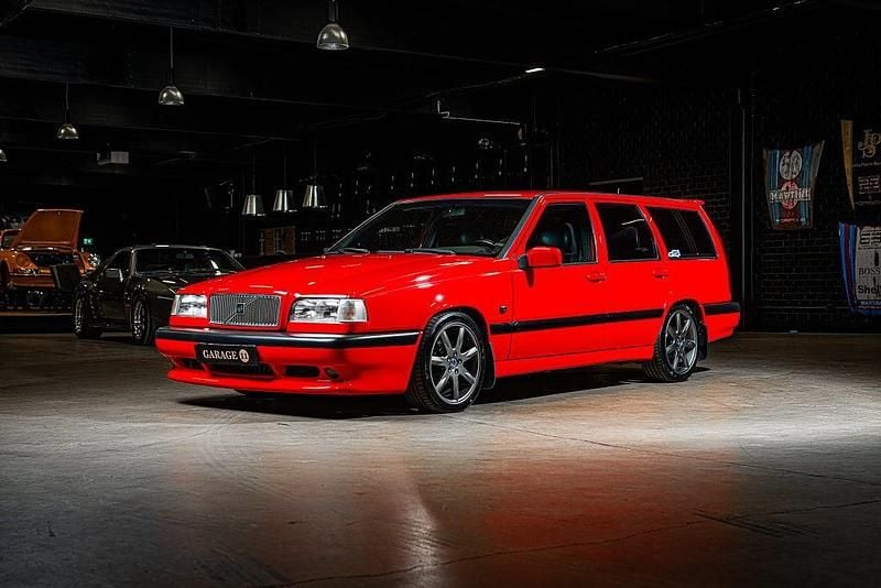 Begagnad 1997 Volvo 850 Kombi | 399 850 kr - Bild 1/4