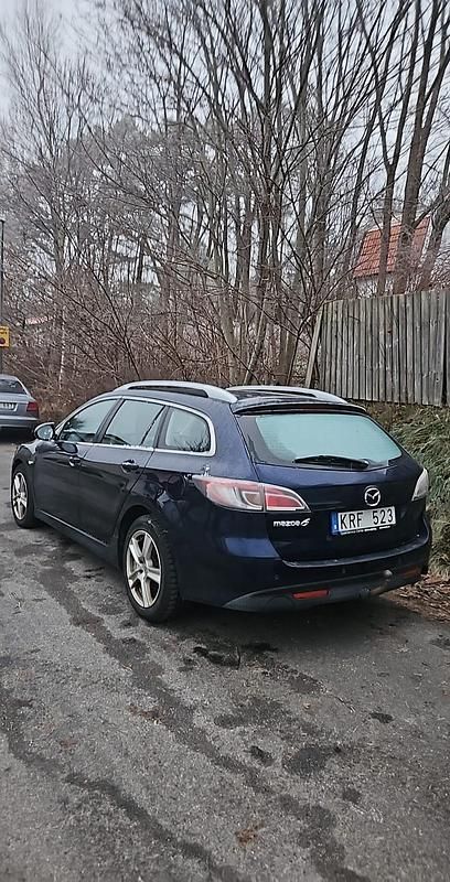 Metallic Begagnad 2010 Mazda 6 Kombi | 17 500 kr - Bild 1/4