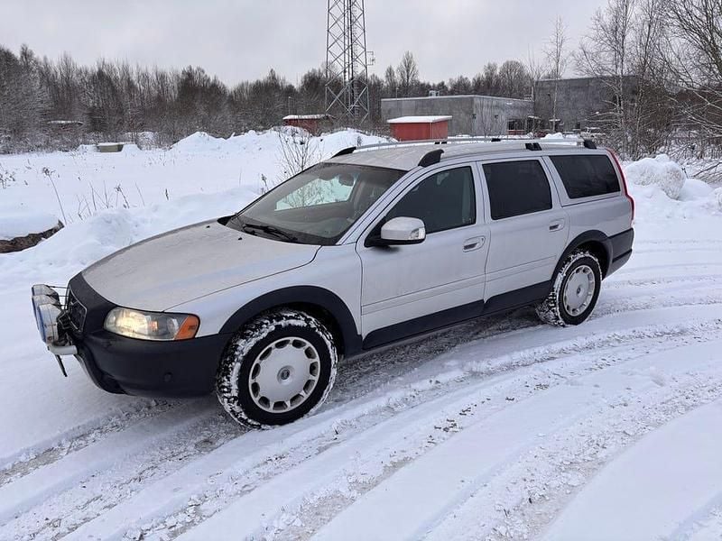 Volvo 426, silver metallic Begagnad 2007 Volvo XC70 Momentum Kombi | 57 000 kr (Marknadspris) - Bild 1/4