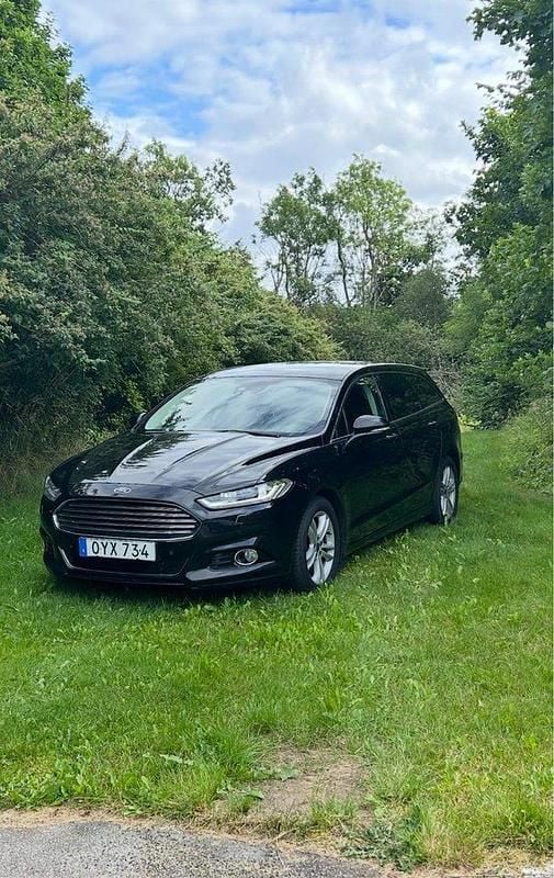 Svart Begagnad 2016 Ford Mondeo Business Edition Kombi | 99 900 kr (Bra pris) - Bild 1/4