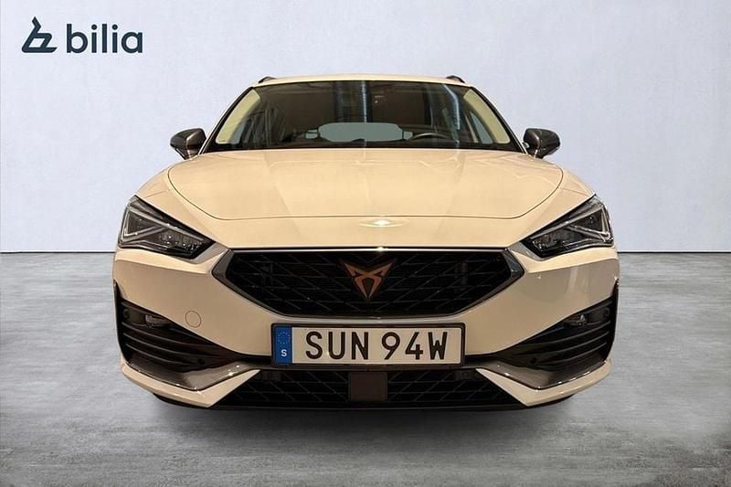 Begagnad Cupra Leon 151 HK (111 kW) 2022 Vit Kombi