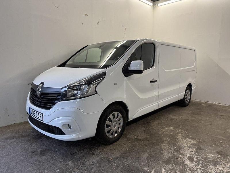 Vit Begagnad 2019 Renault Trafic Van | 179 900 kr (Superpris) - Bild 1/4