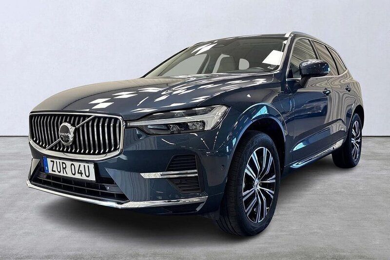 Mörkblå Begagnad 2022 Volvo XC60 Inscription SUV | 459 000 kr (Marknadspris) - Bild 1/4