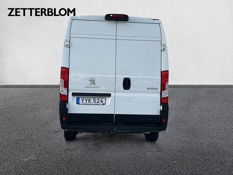 Begagnad Peugeot Boxer 131 HK (96 kW) 2019 Vit Van