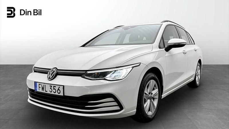 Vit Begagnad 2024 VW Golf VIII Kombi | 319 900 kr (Lite dyr) - Bild 1/4