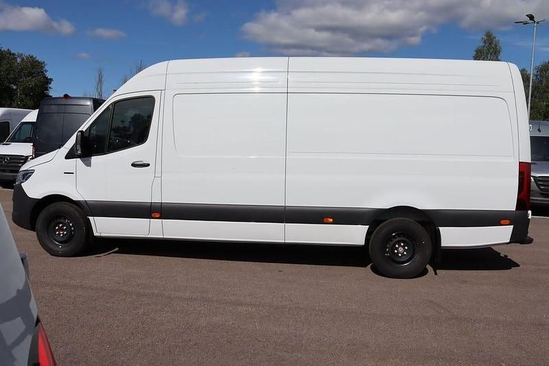 Ny Mercedes E-Sprinter 150 kW (204 HK) 2025 Vit Van