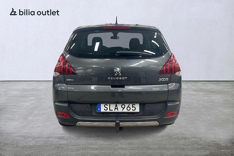 Begagnad Peugeot 3008 Allure 120 HK (88 kW) 2016 Mörkgrå Kombi