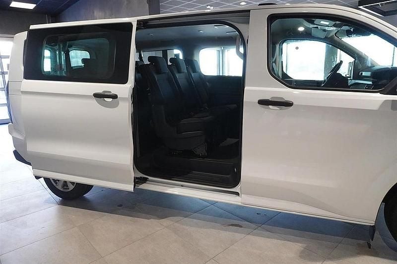 Begagnad Ford Transit Custom Trend 170 HK (125 kW) 2024 Vit Kombi