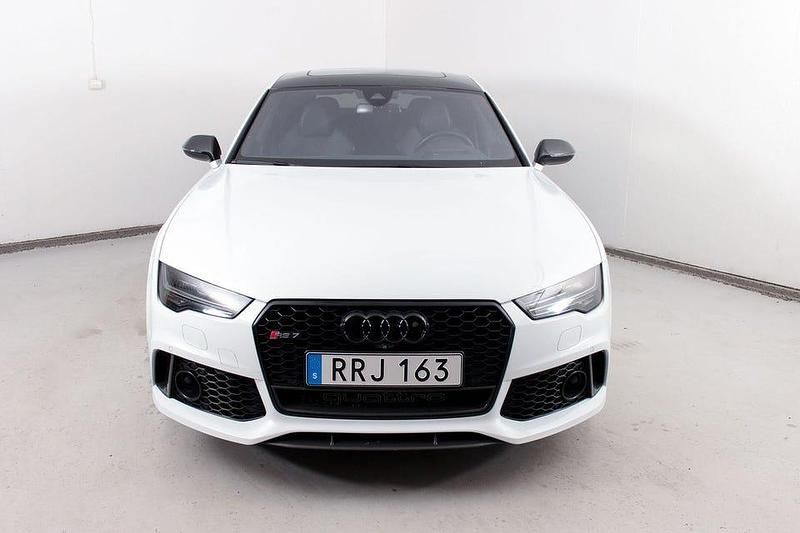 Begagnad Audi RS7 Sportback 561 HK (412 kW) 2015 Vit Halvkombi