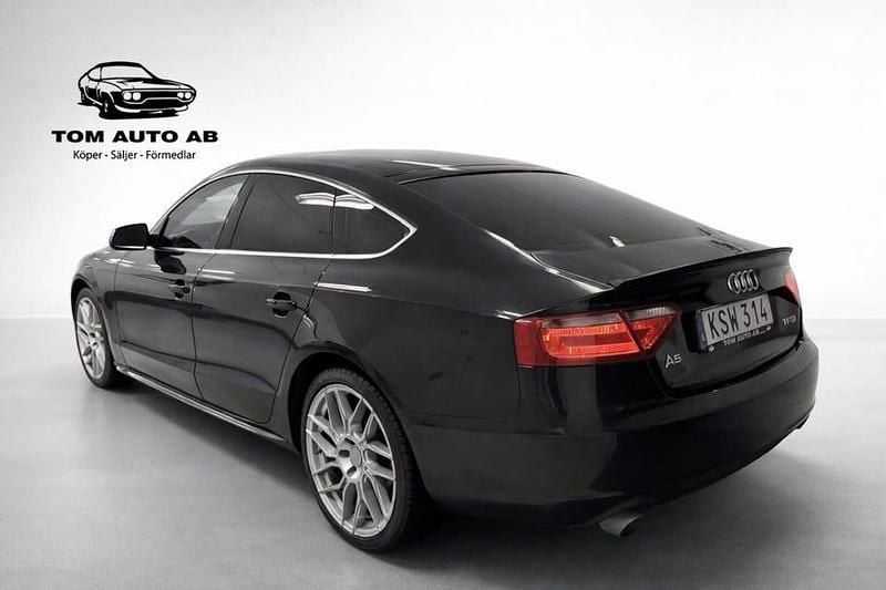 Begagnad Audi A5 Sportback 180 HK (132 kW) 2010 Svart Halvkombi