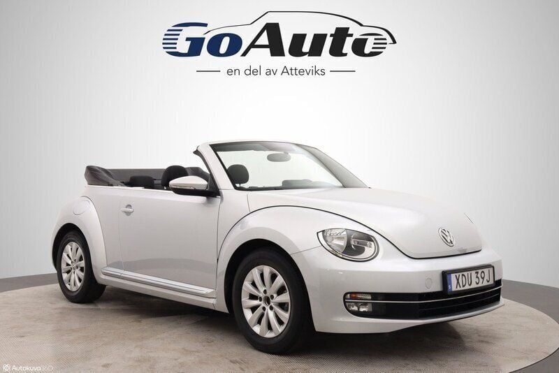 Begagnad VW Beetle Cabriolet 105 HK (77 kW) 2013 Silver Cab