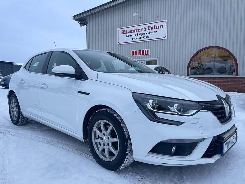 Begagnad Renault Mégane IV 110 HK (80 kW) 2017 Vit Halvkombi