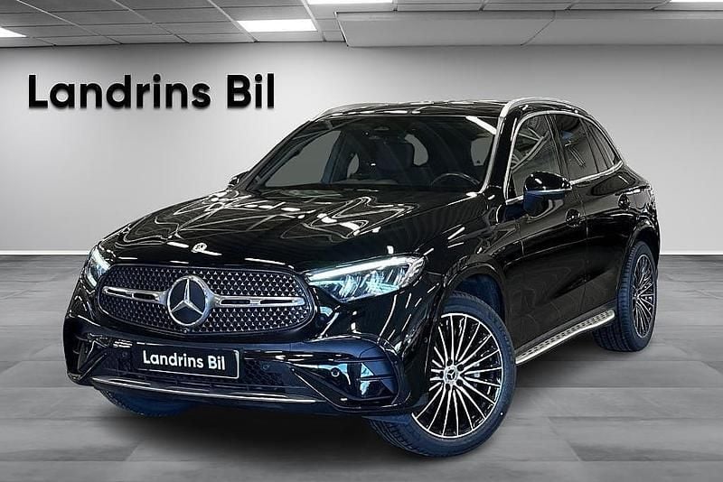 Begagnad Mercedes GLC300 AMG line 259 HK (190 kW) 2023 Svart SUV