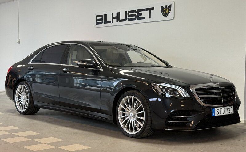 Svart Begagnad 2018 Mercedes S560 AMG Sedan | 849 900 kr - Bild 1/4