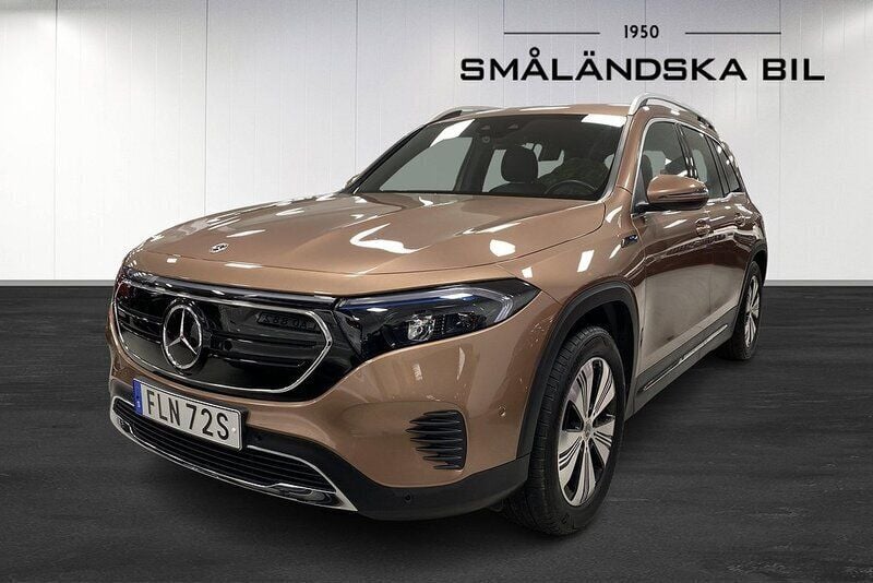 Roséguld metallic Begagnad 2022 Mercedes EQB300 Progressive SUV | 429 000 kr (Marknadspris) - Bild 1/4