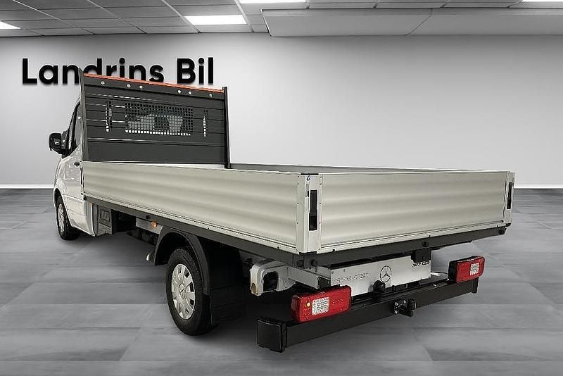 Ny Mercedes Sprinter 2025 Vit Van