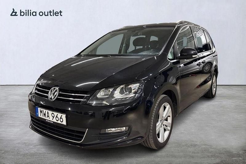 Svart Begagnad 2016 VW Sharan Minibuss | 168 000 kr (Superpris) - Bild 1/4