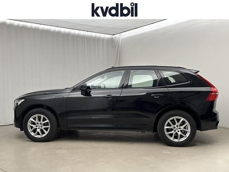 Begagnad Volvo XC60 Plus 253 HK (186 kW) 2023 Svart SUV