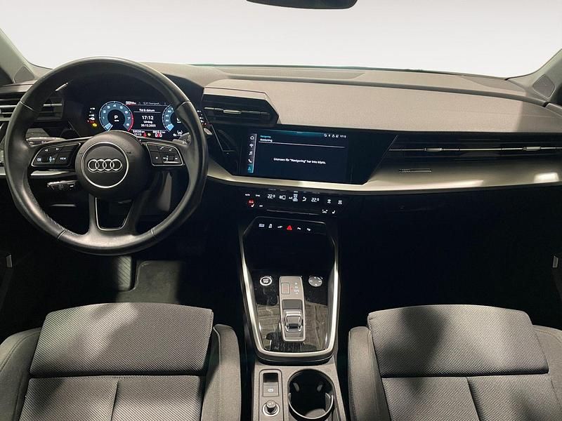 Begagnad Audi A3 Sportback e-tron 2021 Grå Halvkombi