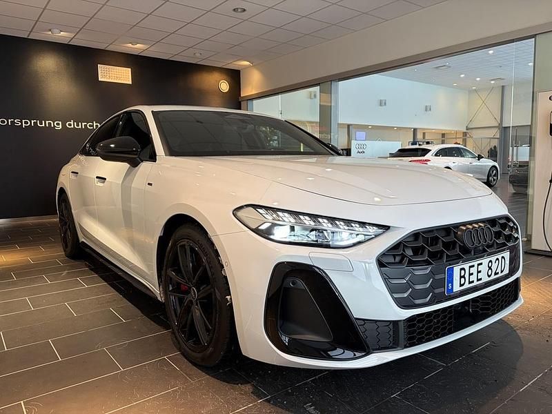 Ny Audi A5 Sport 2025 Vit Sedan