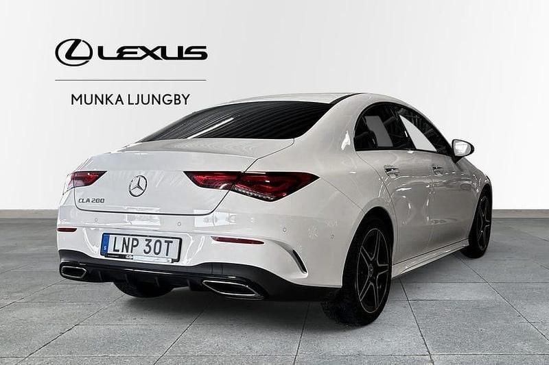 Begagnad Mercedes CLA200 AMG 165 HK (121 kW) 2021 Vit