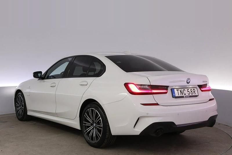 Begagnad BMW 330 M Sport 292 HK (214 kW) 2020 Vit Sedan