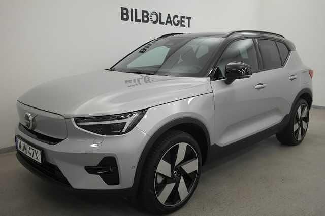 Silver Ny 2025 Volvo EX40 Plus SUV | 514 500 kr (Superpris) - Bild 1/4