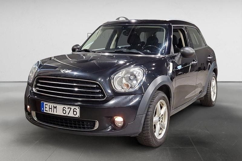 Svart Begagnad 2013 Mini One Countryman SUV | 84 900 kr - Bild 1/3