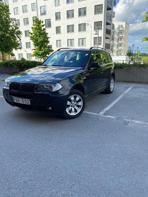 Svart Begagnad 2008 BMW X3 Comfort Edition SUV | 29 900 kr (Superpris) - Bild 1/4