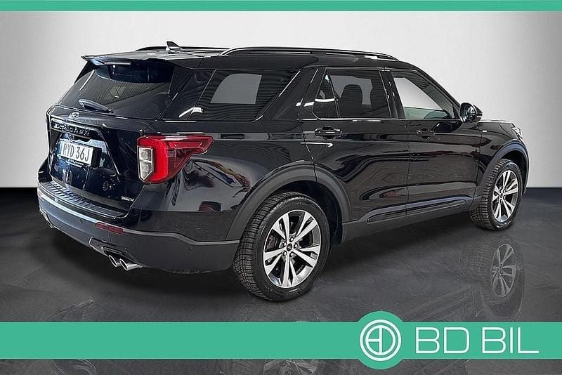 Begagnad Ford Explorer ST-Line 457 HK (336 kW) 2021 Svartmetallic SUV