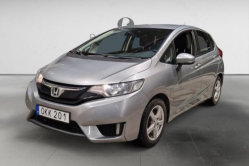 Begagnad Honda Jazz 102 HK (75 kW) 2016 Grå Halvkombi