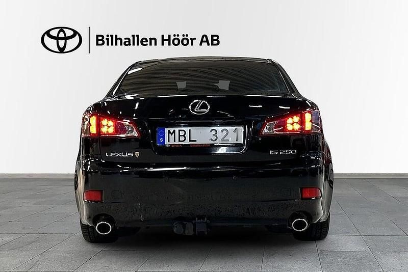Begagnad Lexus IS250 208 HK (152 kW) 2011 Svart Sedan