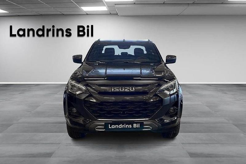 Ny Isuzu D-Max 163 HK (119 kW) 2025 Svartmetallic Pickup