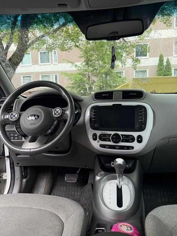 Begagnad Kia Soul EV 80 kW (110 HK) 2017 SUV