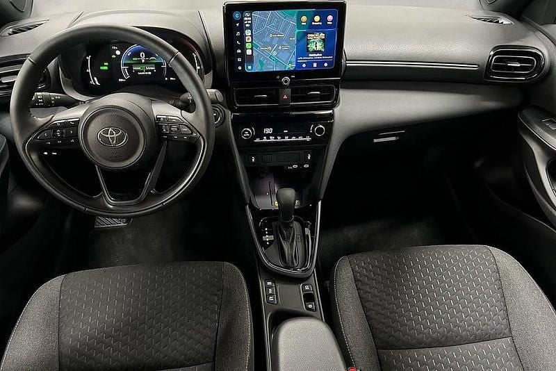 Ny Toyota Yaris Cross Active 92 HK (67 kW) 2025 Vit SUV