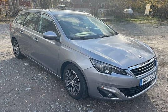 Begagnad Peugeot 308 SW 131 HK (96 kW) 2015 Kombi
