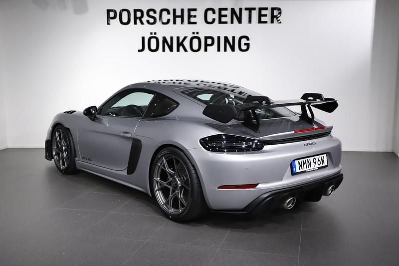 Begagnad Porsche 718 Cayman GT4 500 HK (367 kW) 2025 Silver Sportkupé